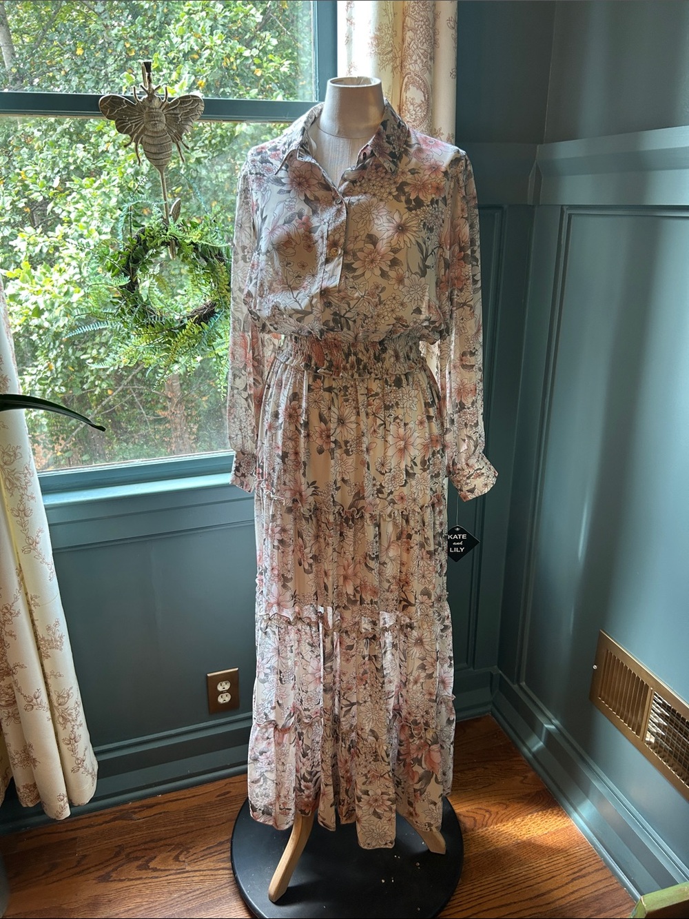 Kate &l Lily Floral Long-Sleeve Tiered Maxi Dress - Cream/Pink